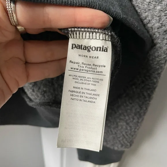 Patagonia Woolyester Fleece Pullover Sweatshirt - Picture 6 of 6